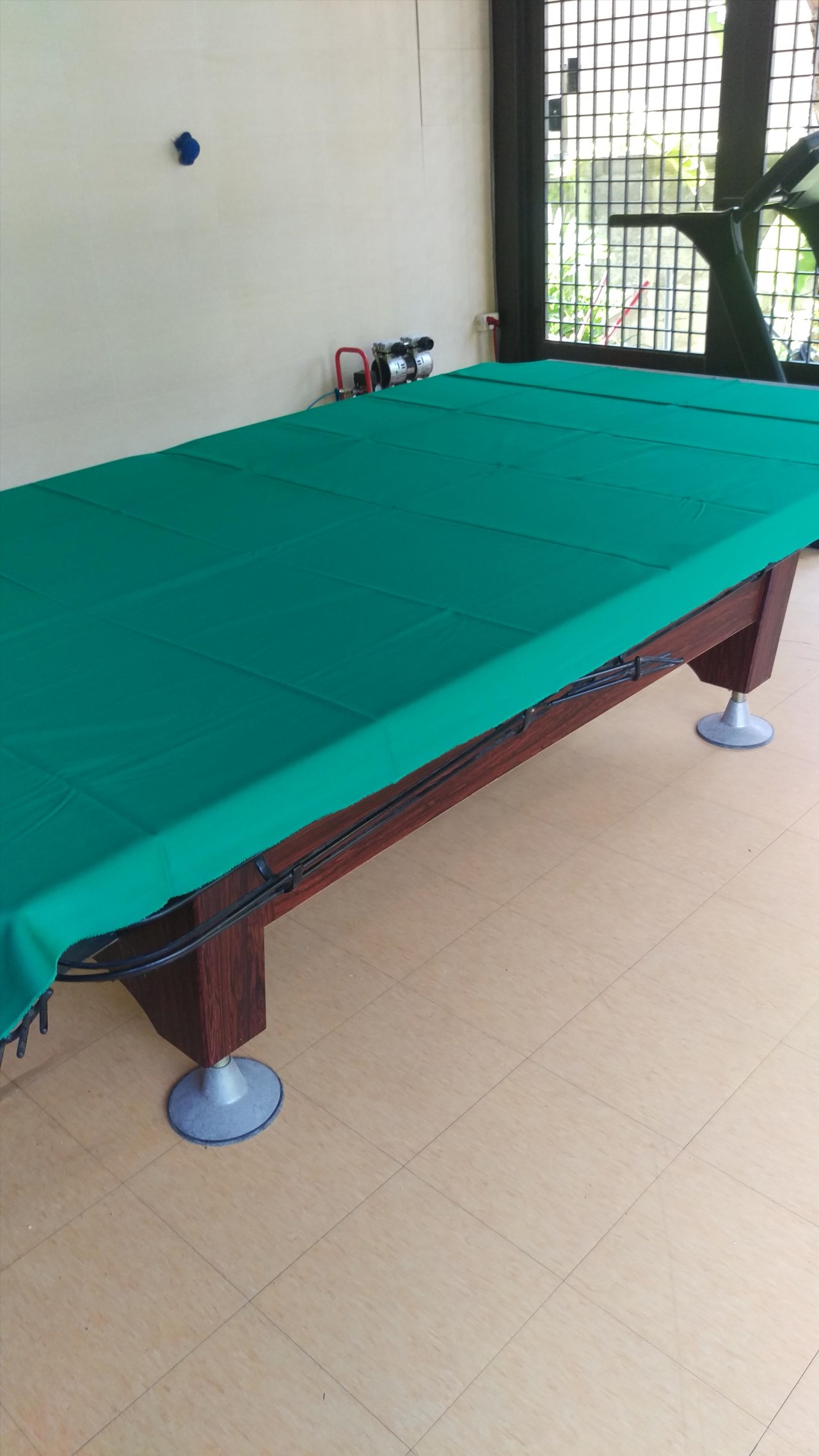 撞球檯布更換