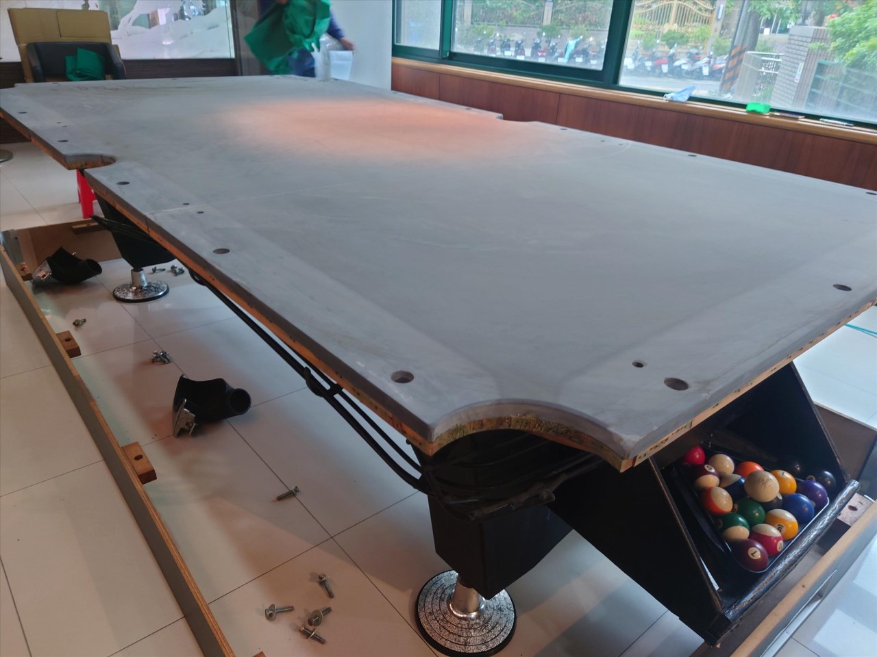 撞球檯布更換