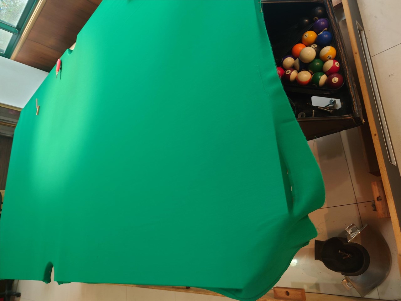 撞球檯布更換