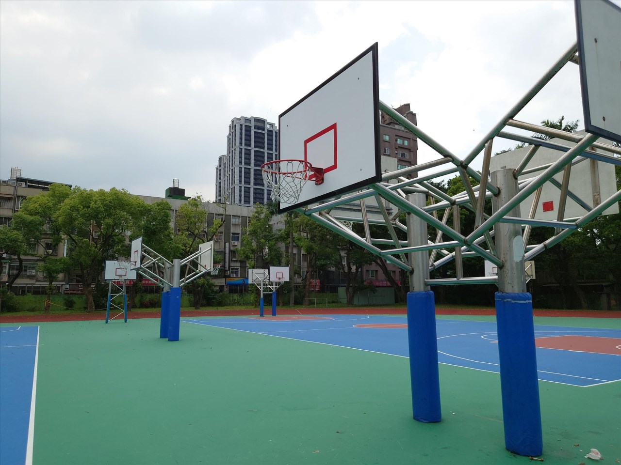 FRP玻璃纖維籃球板